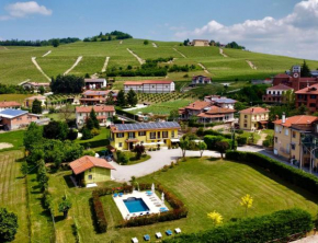 Отель The Green Guest House  Бароло